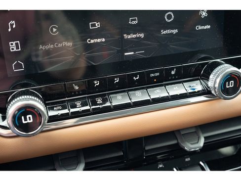 New 2026 GMC Canyon AT4 AWD/4WD image 28