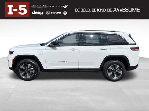 New 2025 Jeep Grand Cherokee Limited 4xe image 3