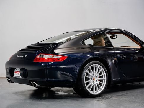 Used 2006 Porsche 911 Carrera S RWD image 32