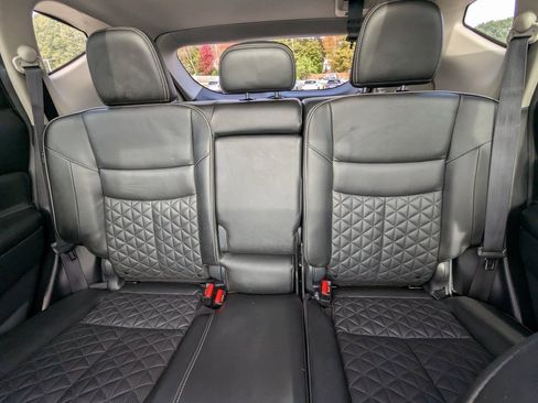 Used 2019 Nissan Murano Platinum image 18