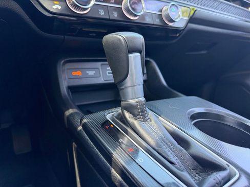Used 2024 Honda Civic Touring image 20
