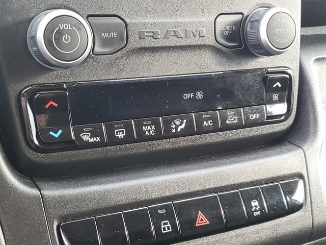 Used 2025 RAM ProMaster 2500 w/ Convenience Group FWD image 23