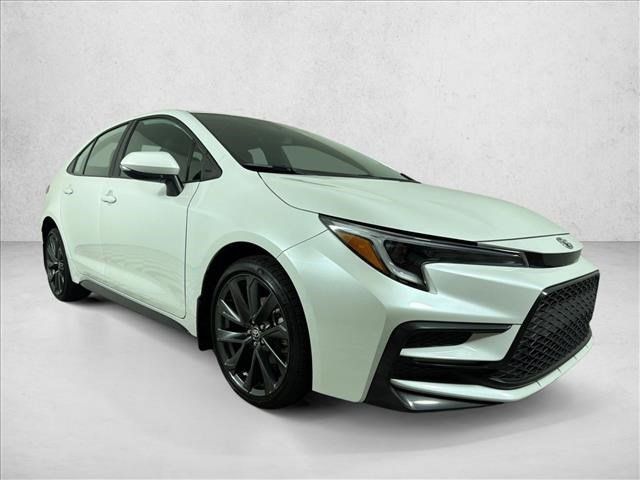Used 2025 Toyota Corolla SE FWD image 1
