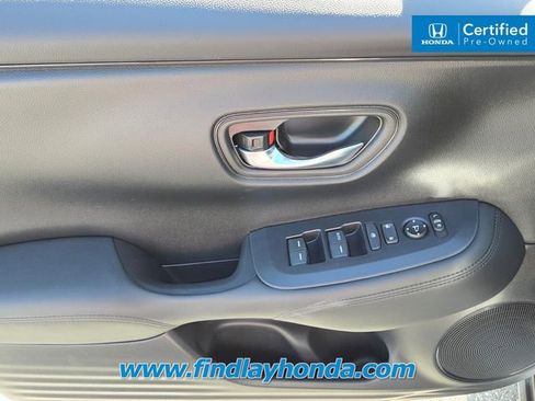 Certified 2026 Honda HR-V LX image 24