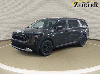 New 2026 Kia Carnival LXS video 1