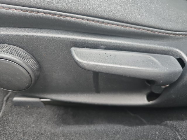 Used 2022 MAZDA MAZDA3 s FWD image 23