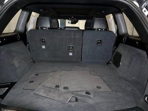 Used 2023 Jeep Grand Cherokee Overland image 15