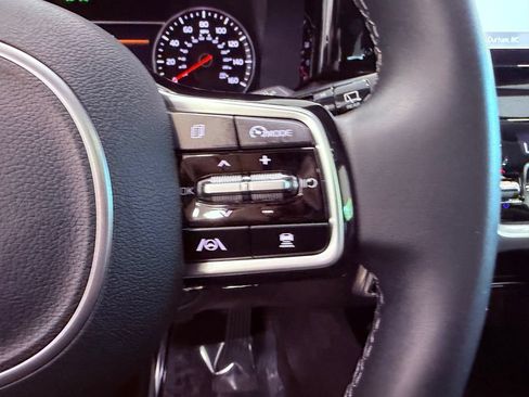 Used 2022 Kia Sorento SX AWD/4WD image 23