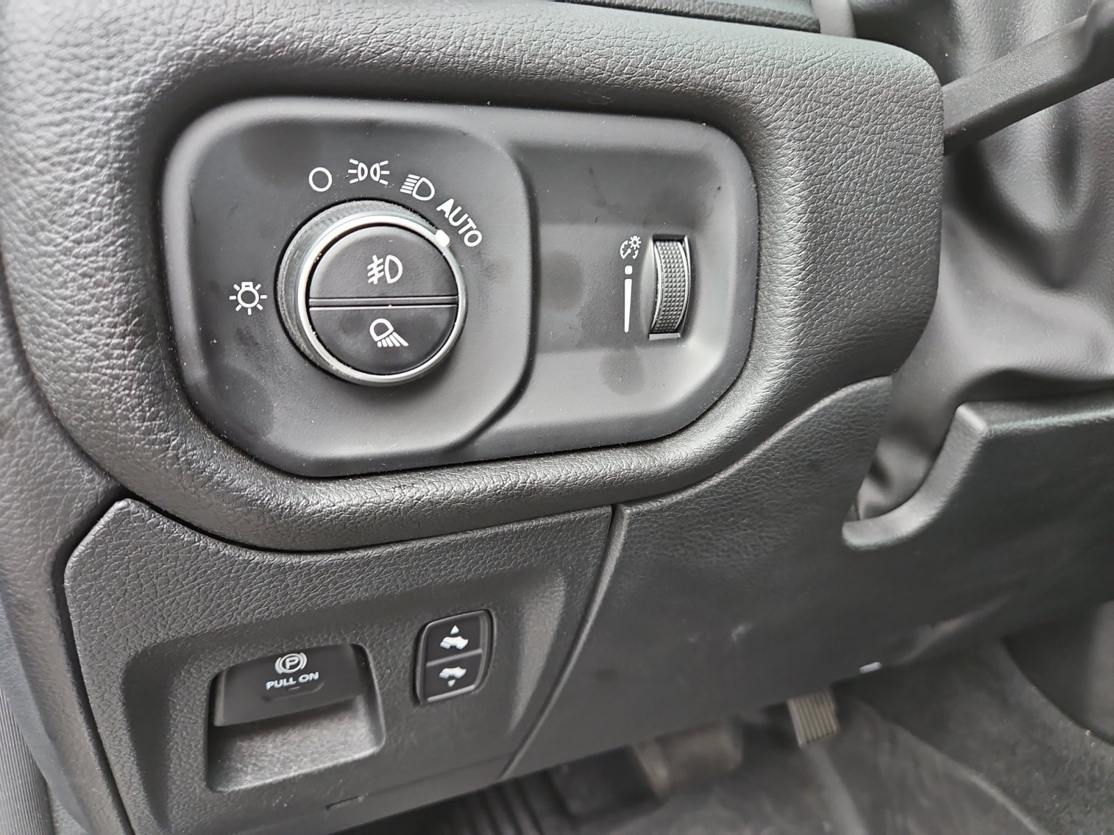 Used 2024 RAM 1500 Big Horn AWD/4WD image 22