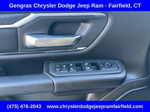 Used 2025 RAM 1500 Big Horn AWD/4WD image 40
