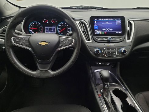 Used 2022 Chevrolet Malibu LT image 22