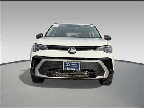 Certified 2025 Volkswagen Taos S image 2