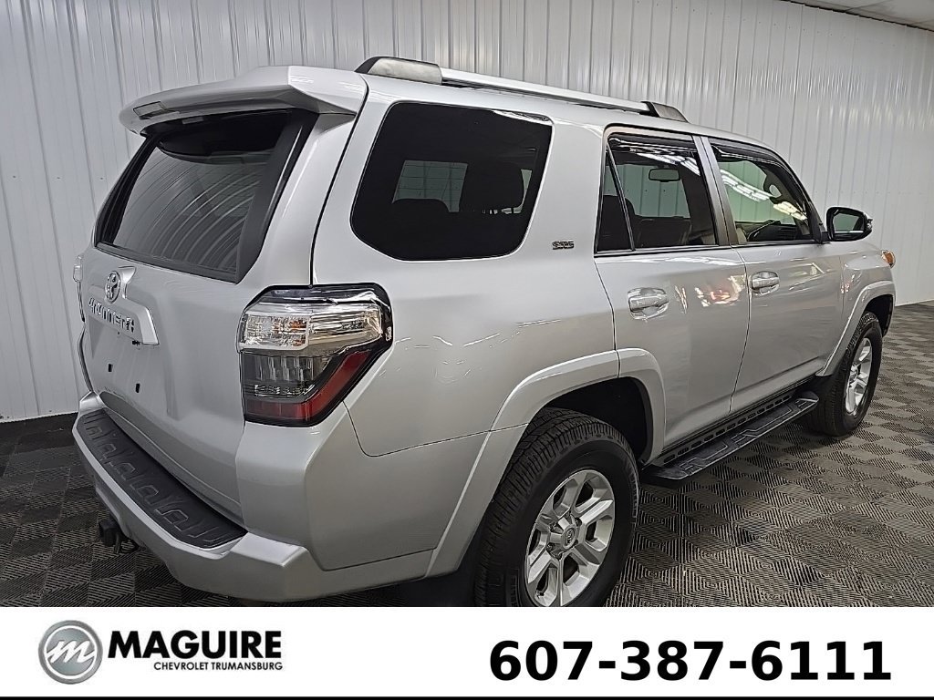Used 2020 Toyota 4Runner SR5 Premium w/ Moonroof Package AWD/4WD image 10