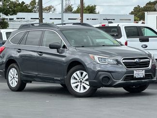 Used 2018 Subaru Outback 2.5i AWD/4WD video 2