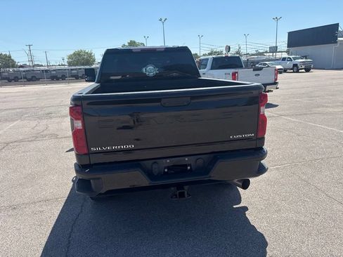 Used 2023 Chevrolet Silverado 2500 Custom w/ Custom Value Package AWD/4WD image 11