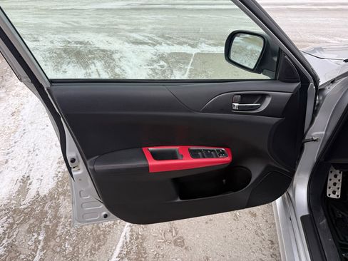 Used 2011 Subaru Impreza WRX Premium image 11