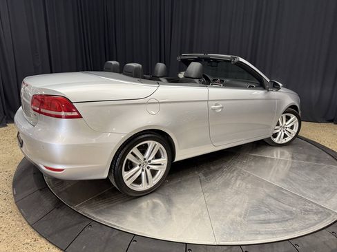 Used 2012 Volkswagen Eos Lux FWD image 10