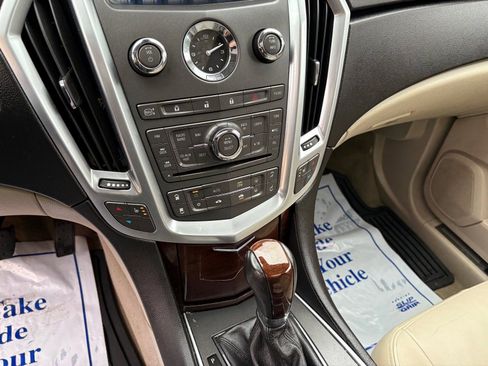 Used 2012 Cadillac SRX Luxury image 31