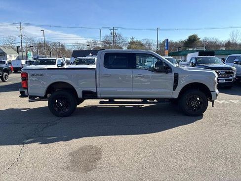New 2026 Ford F350 Lariat w/ Black Appearance Package AWD/4WD image 2