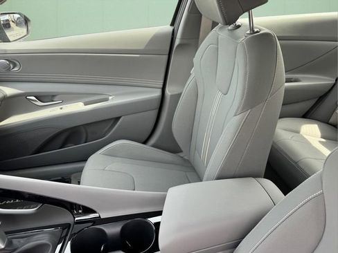 New 2026 Hyundai Elantra Sport FWD image 7