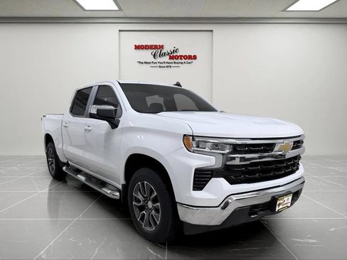 Used 2024 Chevrolet Silverado 1500 LT AWD/4WD image 1
