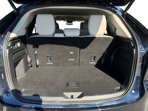 Certified 2024 MAZDA CX-90 Plug-In Hybrid w/ Preferred AWD/4WD image 17