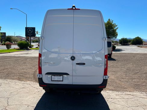 New 2026 Mercedes-Benz Sprinter 2500 image 4
