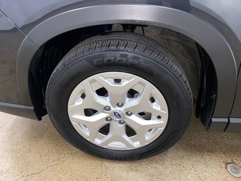 Used 2019 Subaru Forester w/ Alloy Wheel Package AWD/4WD image 27