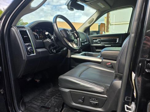 Used 2018 RAM 3500 Laramie image 13