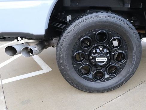 Used 2024 Ford F250 Lariat w/ Lariat Ultimate Package AWD/4WD image 8