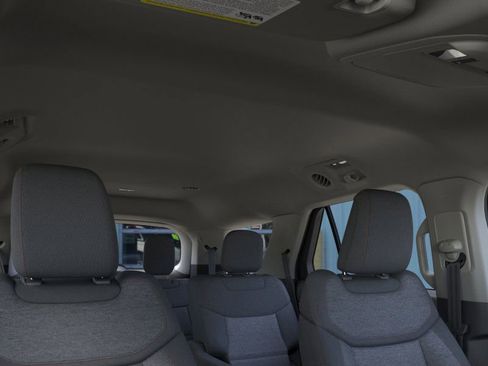 Used 2026 Ford Explorer Active image 22
