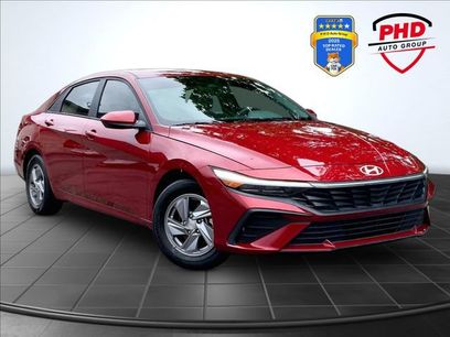 Used 2024 Hyundai Elantra SE
