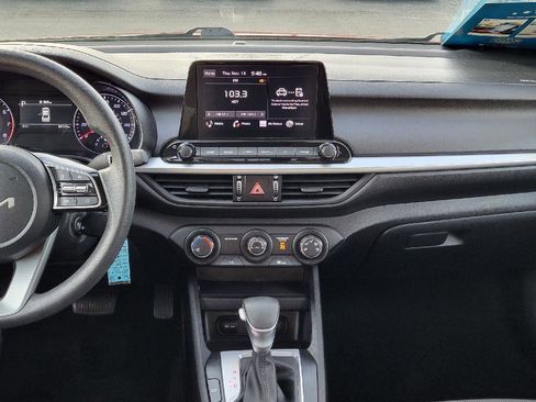 Used 2024 Kia Forte LXS image 4