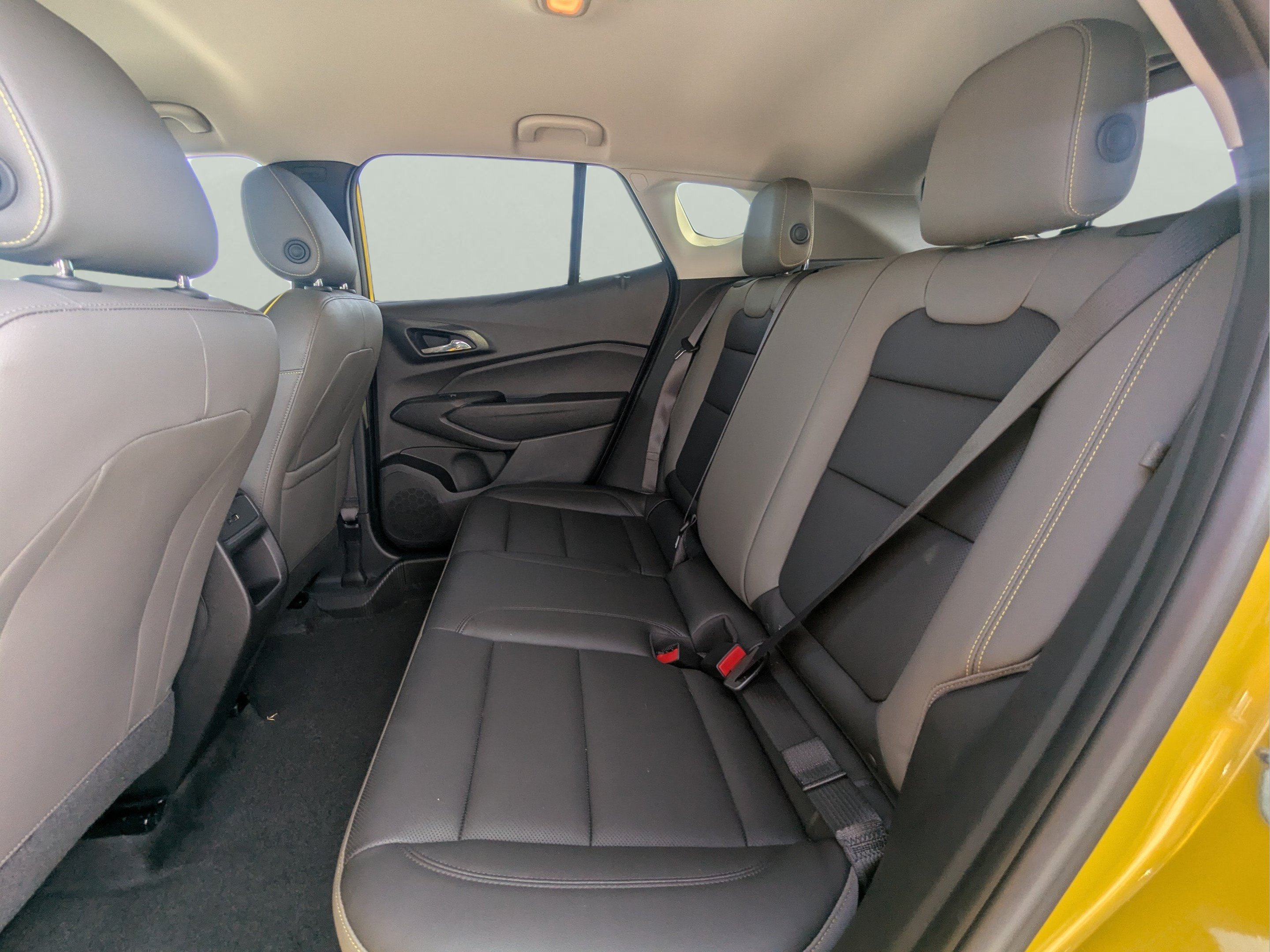 Used 2025 Chevrolet Trax ACTIV w/ Driver Confidence Package FWD image 11