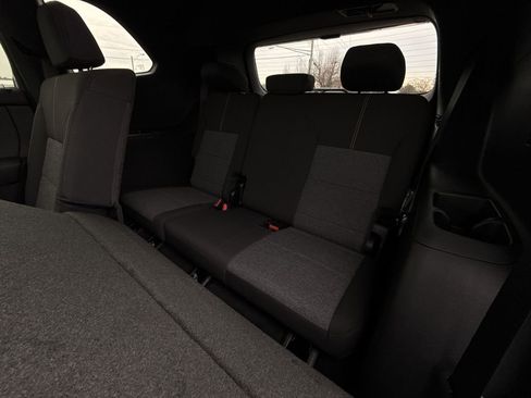 New 2026 GMC Acadia Elevation image 25