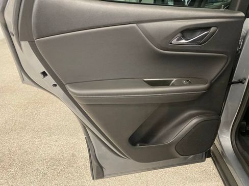 Used 2025 Chevrolet Blazer LT FWD image 29