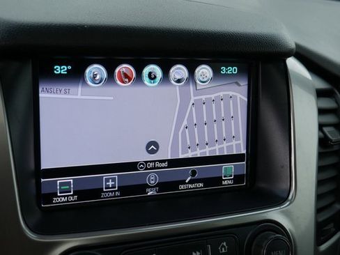 Used 2017 Chevrolet Suburban Premier image 5