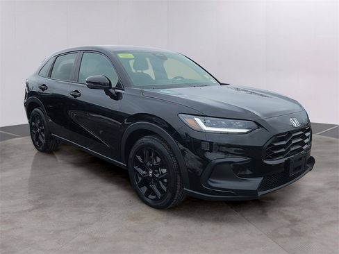 Certified 2024 Honda HR-V Sport image 3