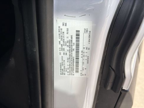 Used 2023 Ford Transit 250 Medium Roof AWD w/ Load Area Protection Package image 6