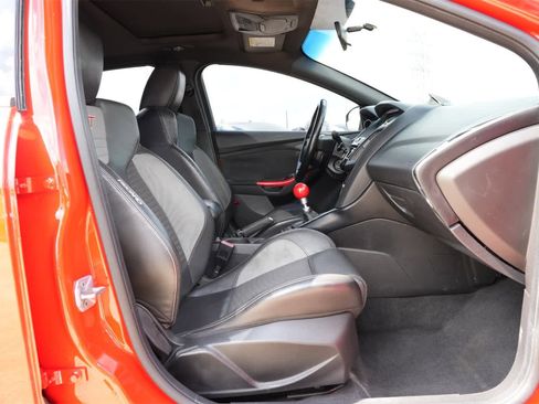 Used 2013 Ford Focus ST image 22