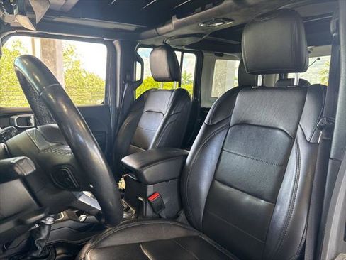 Certified 2021 Jeep Wrangler Unlimited Sahara AWD/4WD image 11