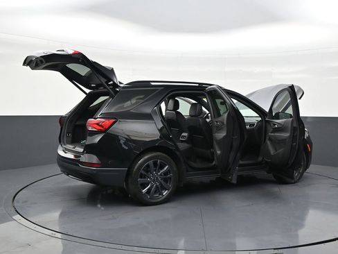 Used 2024 Chevrolet Equinox RS image 29
