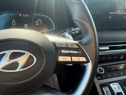 Used 2025 Hyundai Palisade SEL FWD image 18
