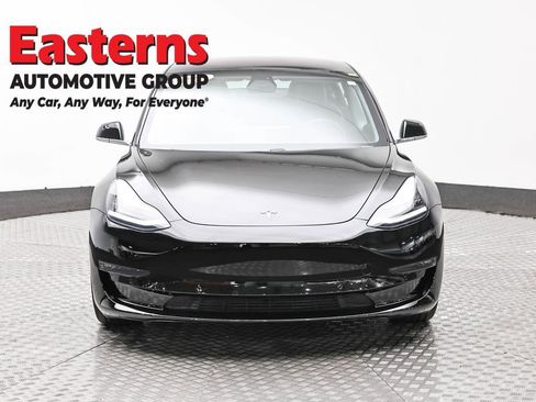 Used 2018 Tesla Model 3 Long Range image 2