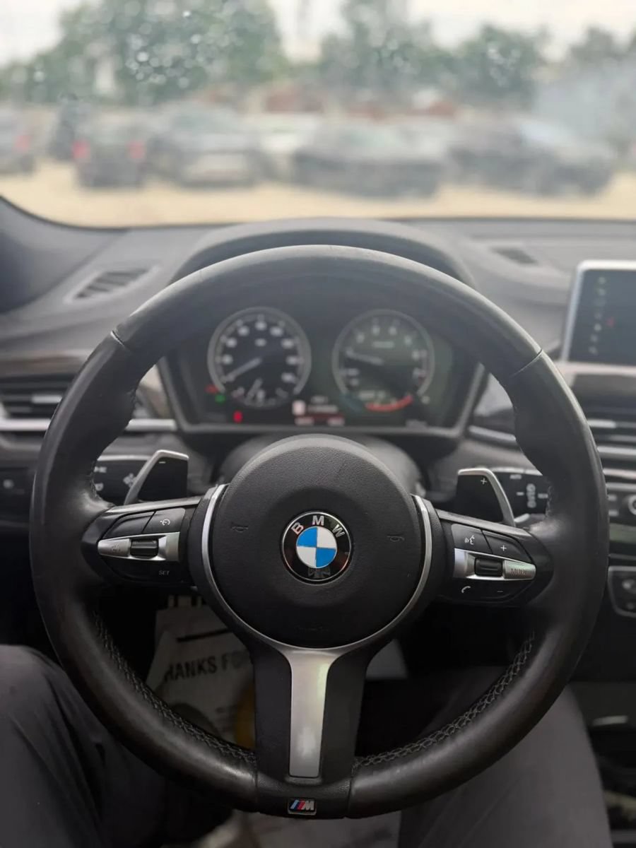 Used 2018 BMW X2 xDrive28i w/ M SportX Package AWD/4WD image 12