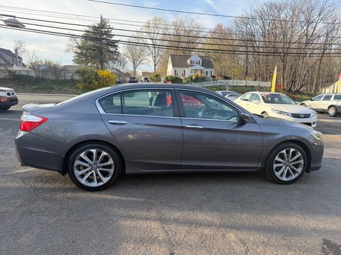 Used 2014 Honda Accord Sport image 4