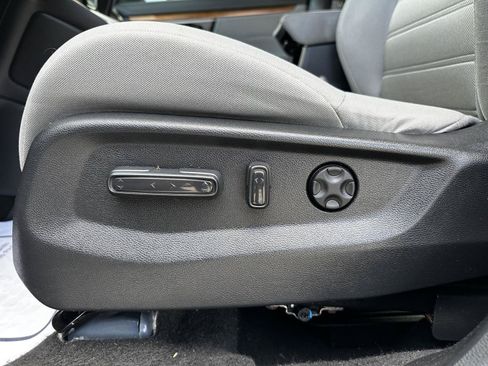 Certified 2020 Honda CR-V EX image 8