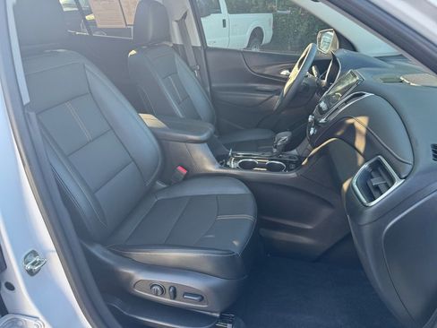 Used 2024 Chevrolet Equinox Premier AWD/4WD image 18
