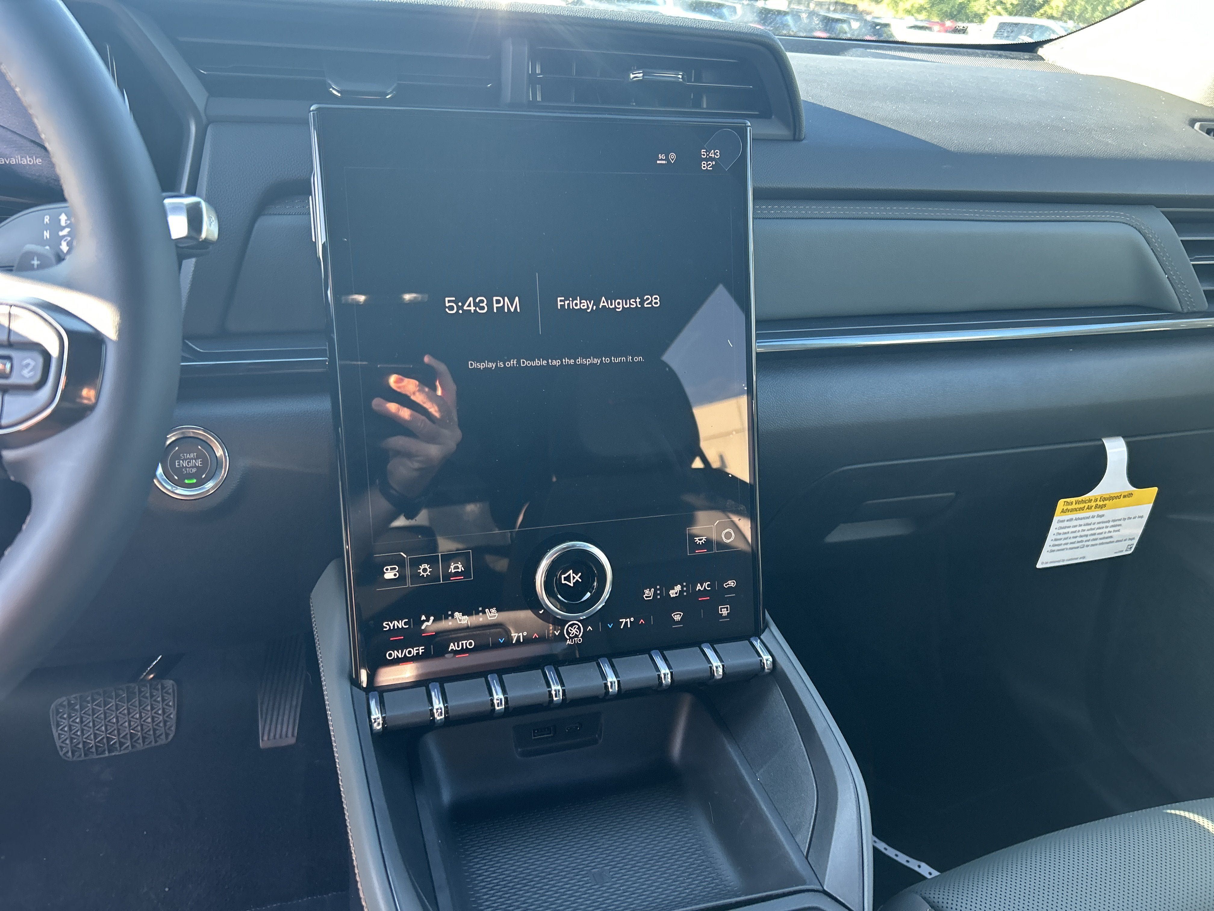 New 2027 GMC Terrain AT4 w/ Convenience Package III AWD/4WD image 25