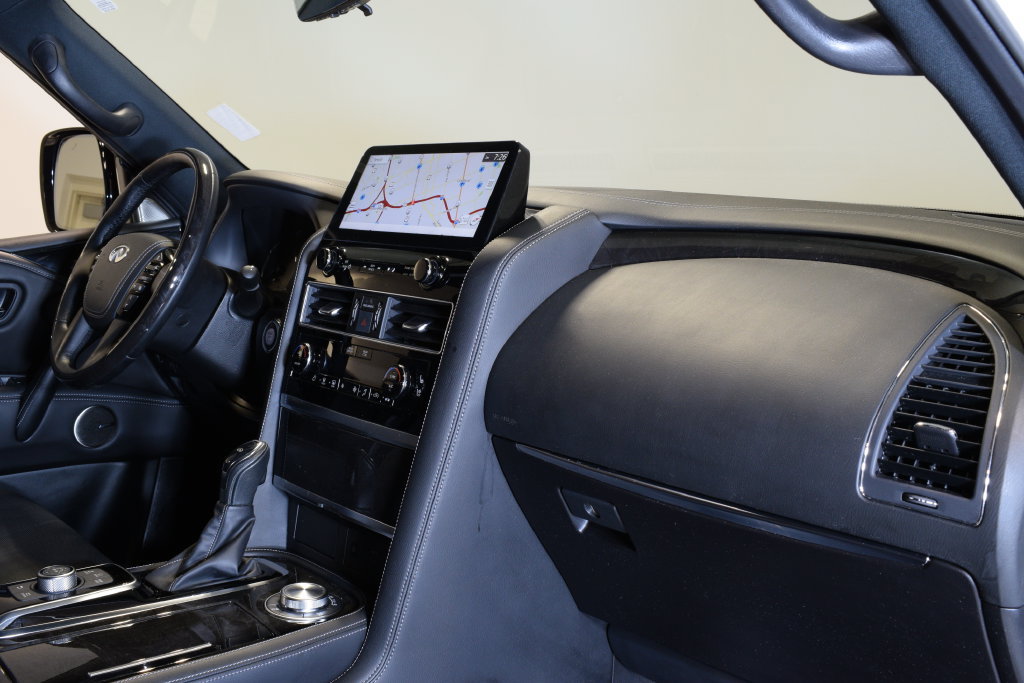 Certified 2024 INFINITI QX80 Sensory AWD/4WD image 35